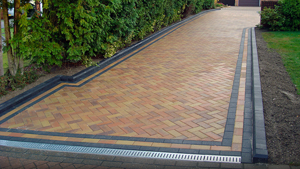 brick paving foundation