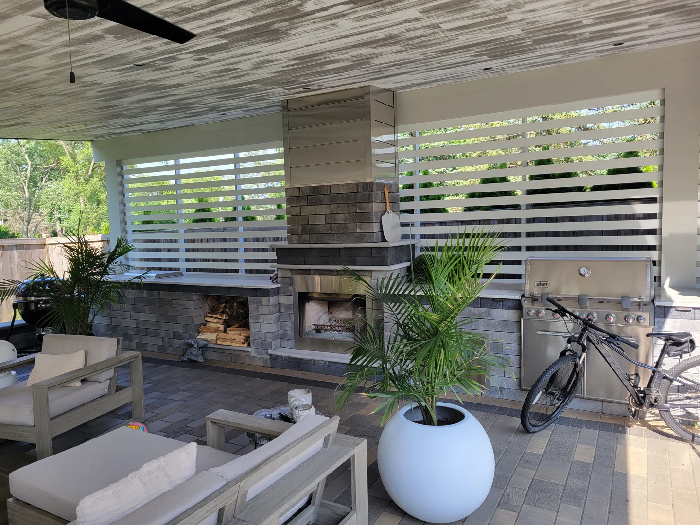 luxury brick patio with outdoor kitchen - brick floor backyard luxury brick patio with outdoor kitchen - brick floor backyard