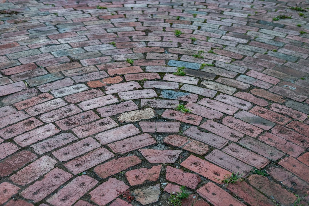 basketweave brick patio design - patio brick design ideas
